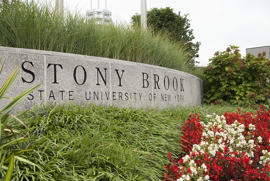 photo:Administration Building