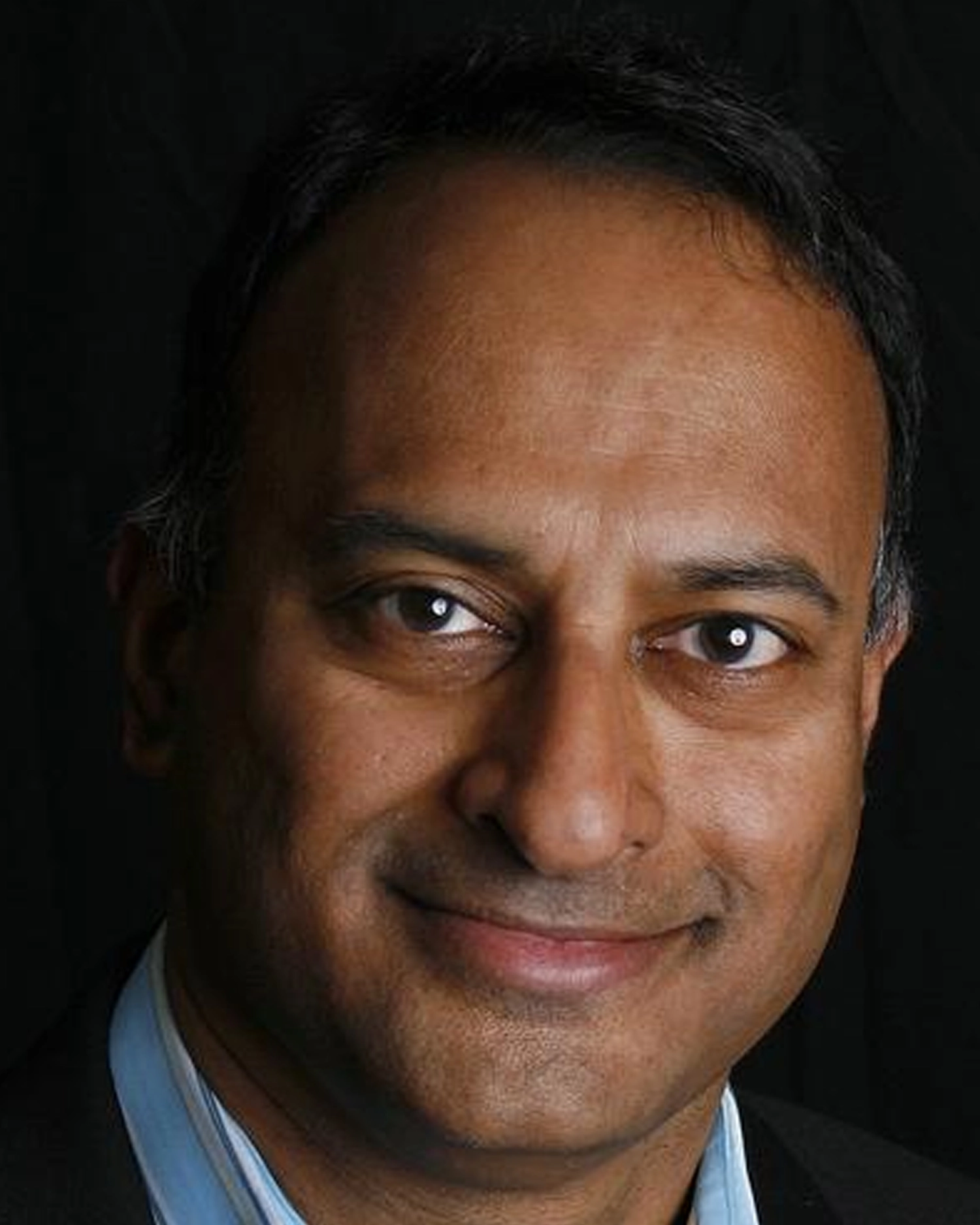 Shashi Bellamkonda Headshot Image