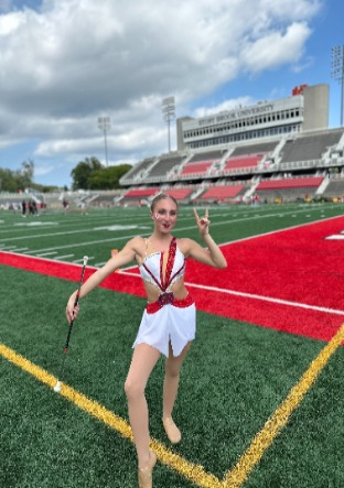 jackie feature twirler